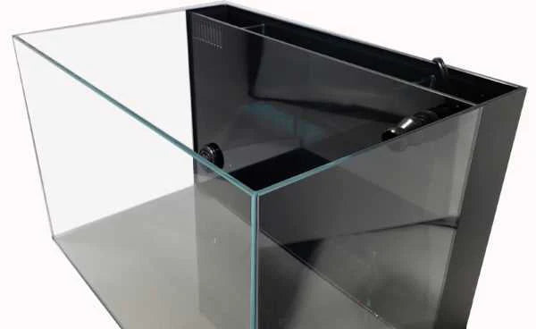 CRYSTAL 45 Degree Low Iron Ultra Clear Aquarium with Built in Back Filter 24 gallons